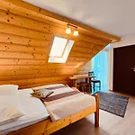 Πανσιόν U Moniki Olcza - Tatra Mountain View, Free Parking & Wifi