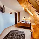 U Moniki Olcza - Tatra Mountain View, Free Parking & Wifi 3*
