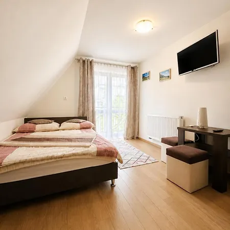 U Moniki - Tatra Mountain View, Free Parking & Wifi Гостевой дом